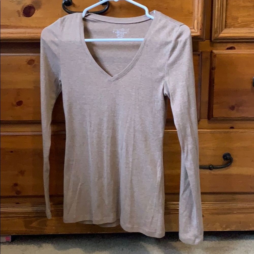 Long sleeve t shirt